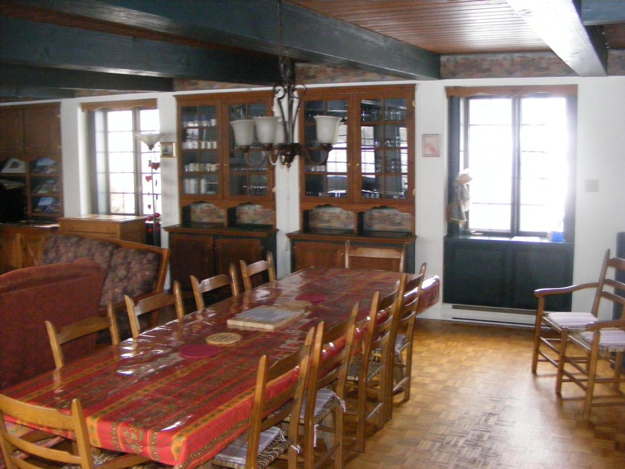 Auberge La Seigneurie Valcartier Saint-Gabriel-de-Valcartier Extérieur photo