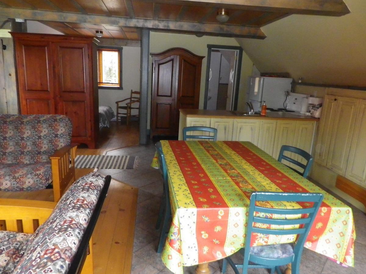 Auberge La Seigneurie Valcartier Saint-Gabriel-de-Valcartier Extérieur photo